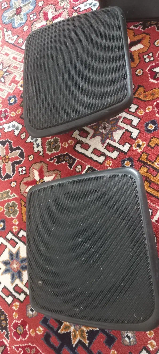 باند|صوتی و تصویری|پرند, فاز ۲|دیوار