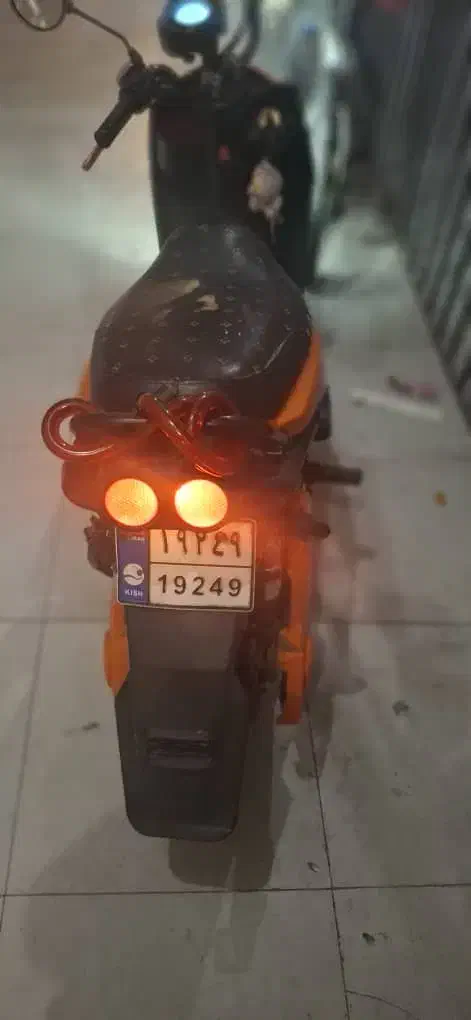 مادوسافاری مدل 1401|موتورسیکلت|کیش, |دیوار