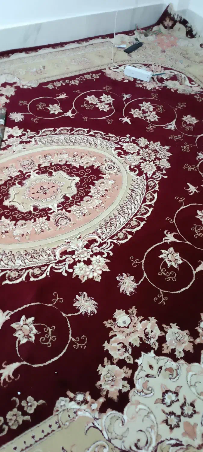 فرش سالم قیمت ۱۸۰۰۰۰۰|فرش|چناران, |دیوار