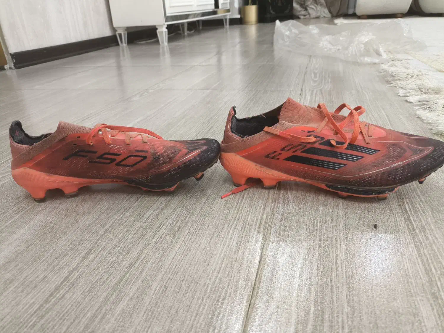 استوک|کیف، کفش، کمربند|شهریار, شهریار|دیوار