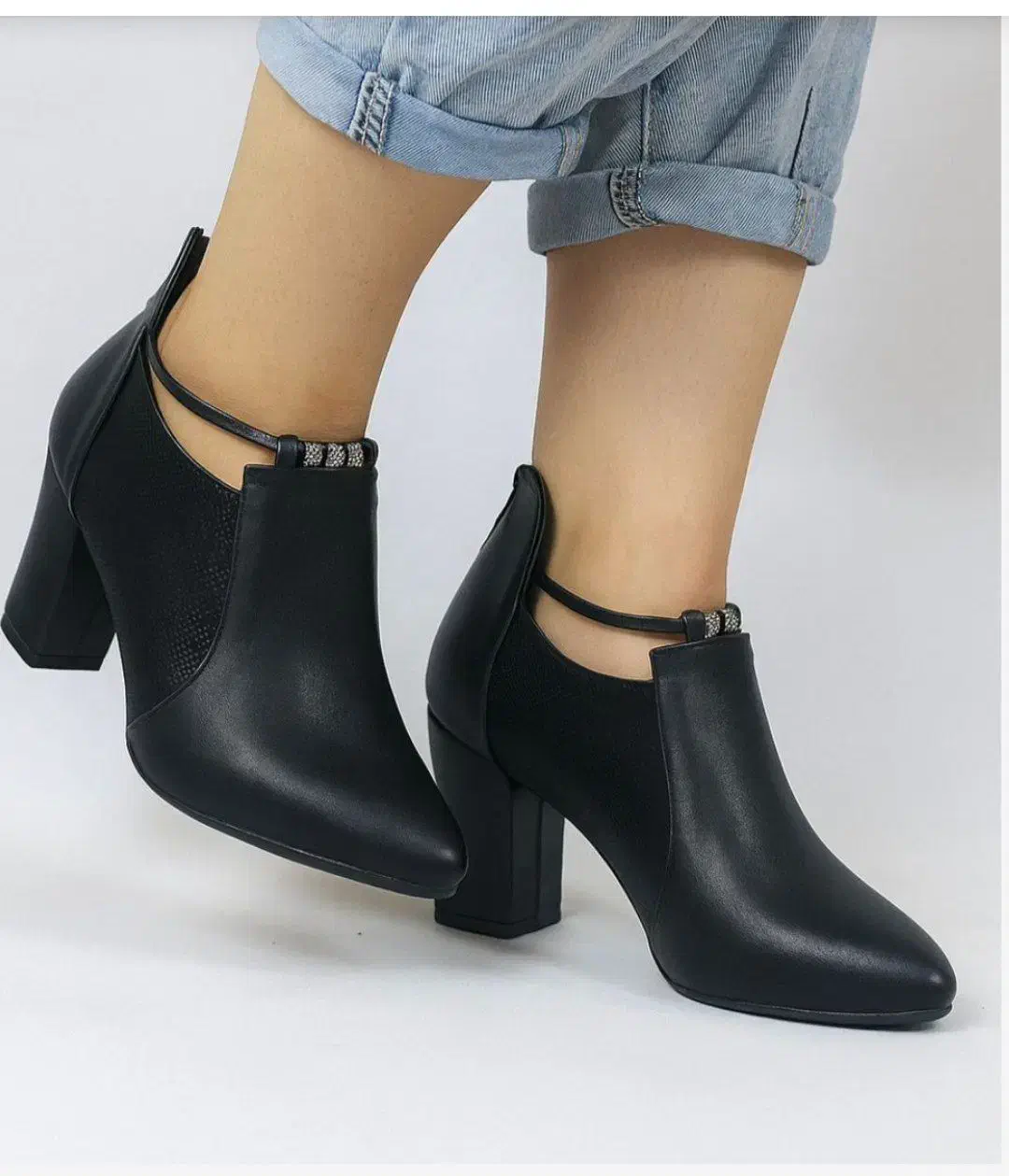 مجلسی پاشنه دار|کیف، کفش، کمربند|سلماس, |دیوار