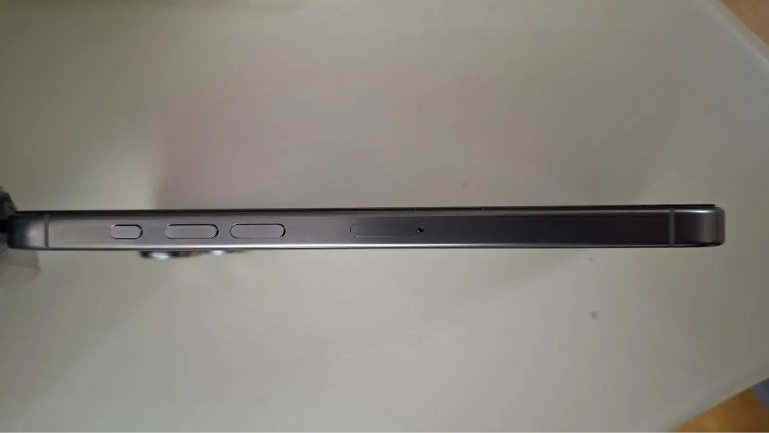 اپل iPhone 16 Pro Max با حافظهٔ ۲۵۶ گیگابایت|موبایل|خوی, |دیوار