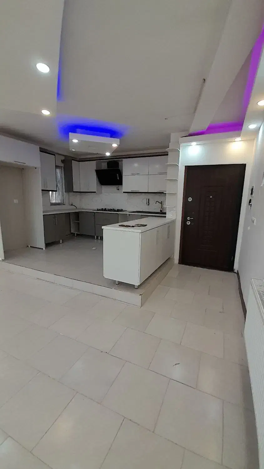 واحد ۹۰متری با ویو دشت و کوه|فروش آپارتمان|هشتگرد, شهرک پامچال|دیوار