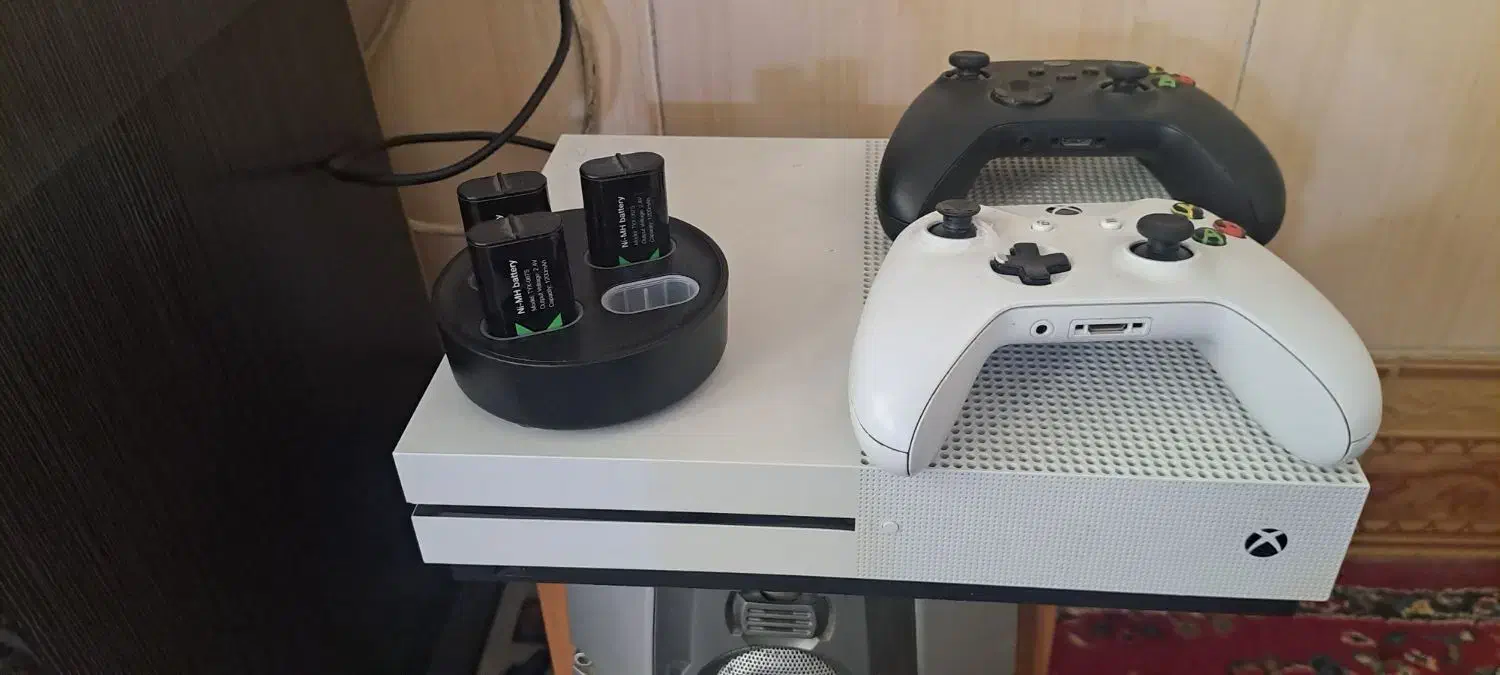 Xbox one s|کنسول، بازی ویدئویی و آنلاین|رباط‌کریم, رباط‌کریم|دیوار