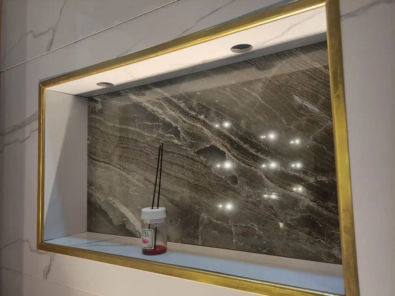 کاشی کاری سرامیک کاری بنایی موزائیک گچ کاری|خدمات پیشه و مهارت|مشهد, عبادی|دیوار