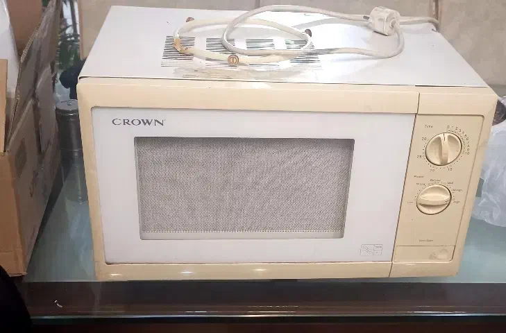 ماکروویو کراوون|اجاق گاز و لوازم برقی پخت‌وپز|مشهد, احمدآباد|دیوار