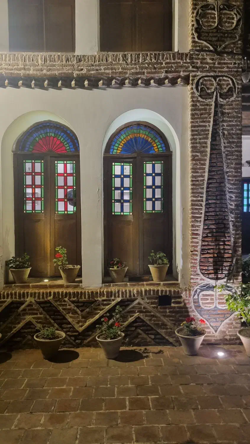 نیروی کار برای کافه رستوران صدر اعظم|استخدام خدمات فروشگاه و رستوران|بابل, |دیوار