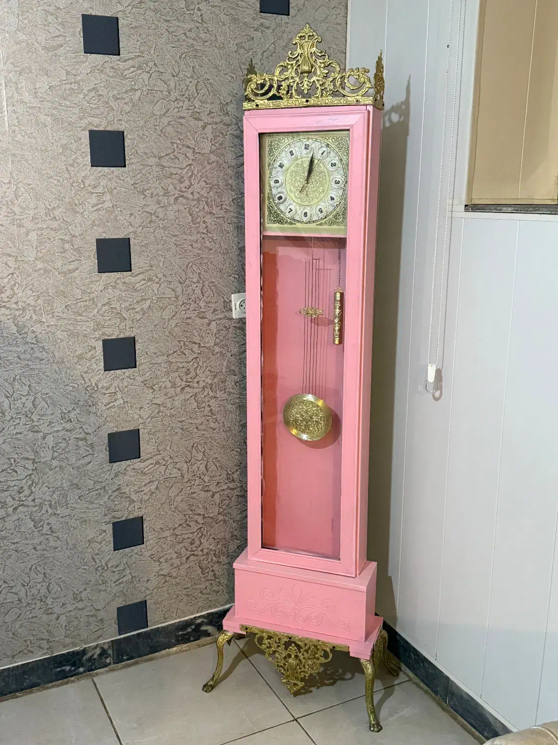 بوفه و ساعت مناسب اتلیه|بوفه، ویترین، کنسول|تبریز, |دیوار