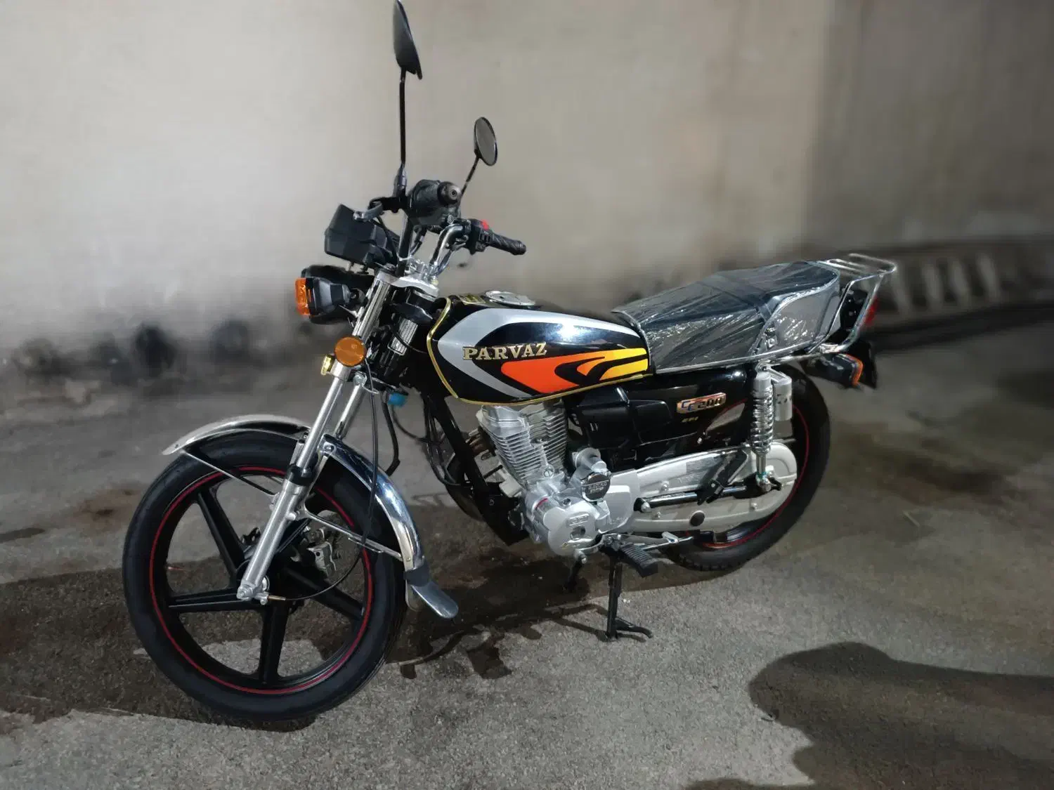 موتور200مدل1401|موتورسیکلت|اراک, |دیوار