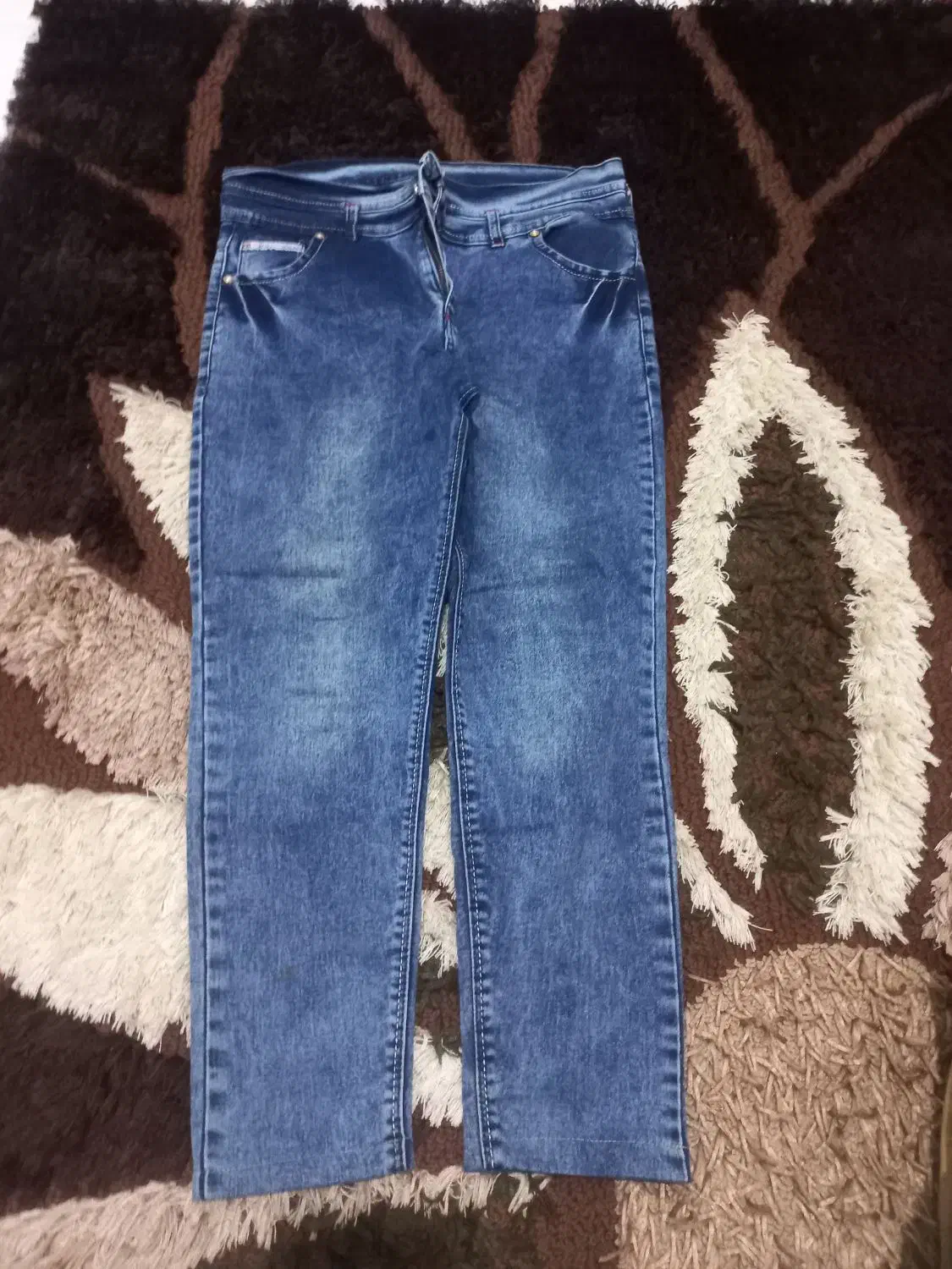 تعدادی لباس زمستانه|لباس|جهرم, |دیوار