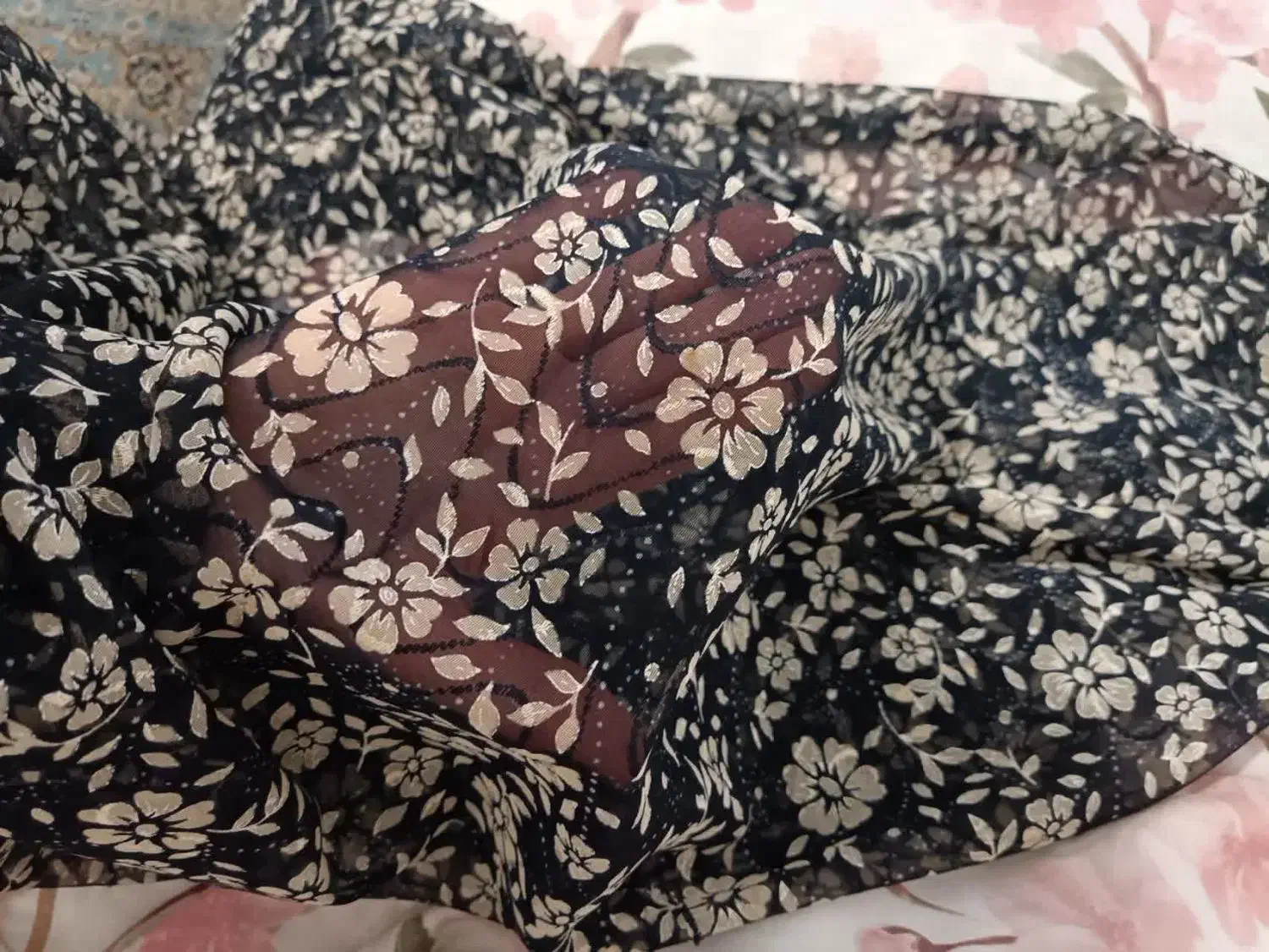 چادر مجلسی|لباس|پردیس, فاز ۸|دیوار