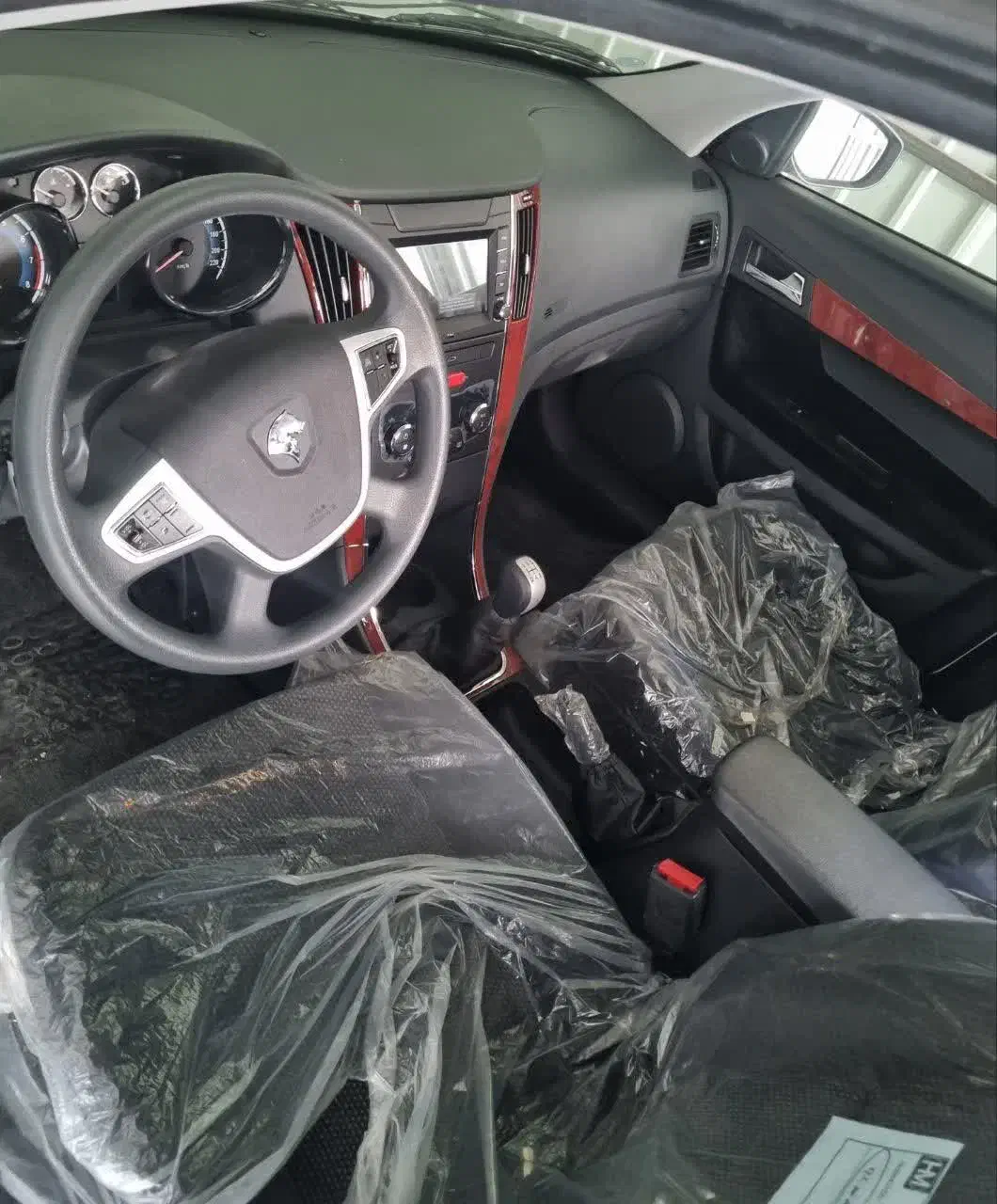 دنا پلاس ۵ دنده مدل ۴۰۲|خودرو سواری و وانت|قم, ولیعصر|دیوار