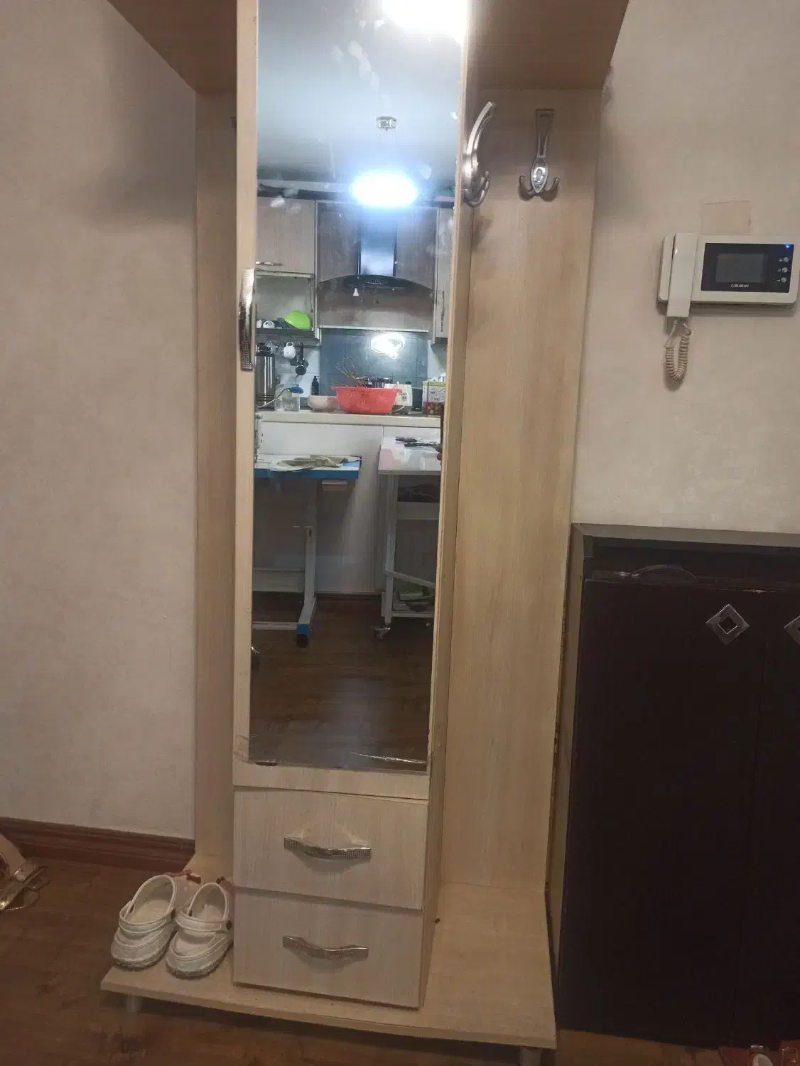 جاکفشی ام دی آف در حد نو|جاکفشی، کمد، دراور|فردیس, سرحد آباد|دیوار