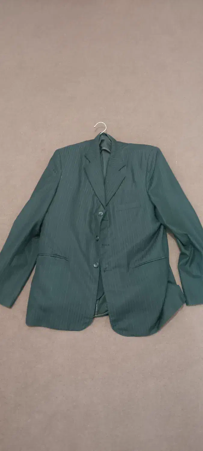 کت شلوار|لباس|قم, طلاب غیر ایرانی|دیوار