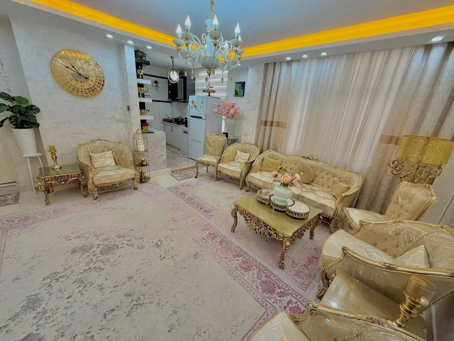 52متر/پارکینگ دار/سراسر نور/قائمیه|فروش آپارتمان|اسلامشهر, شهرک قائمیه|دیوار