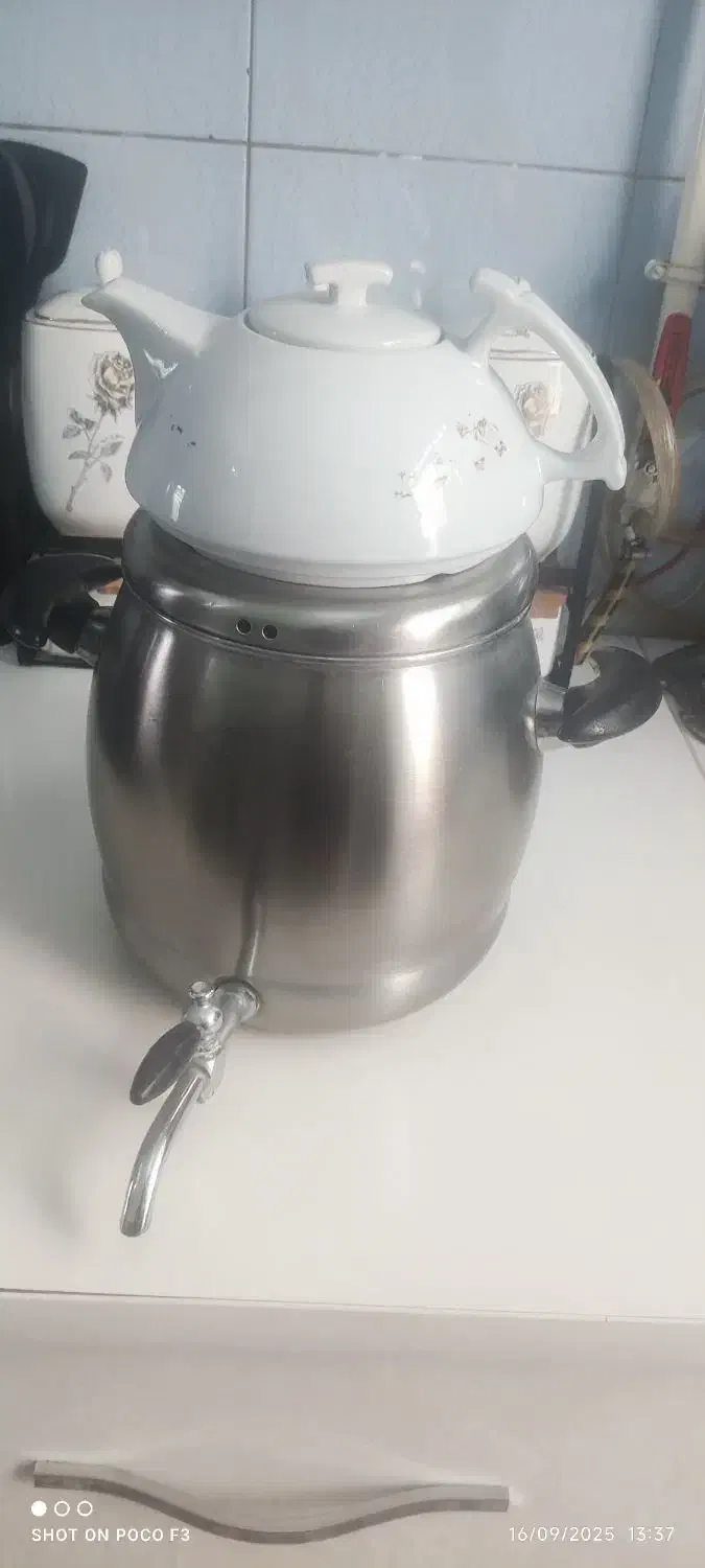 کتری وقوری|قوری، کتری، قهوه‌ساز دستی|قروه, |دیوار