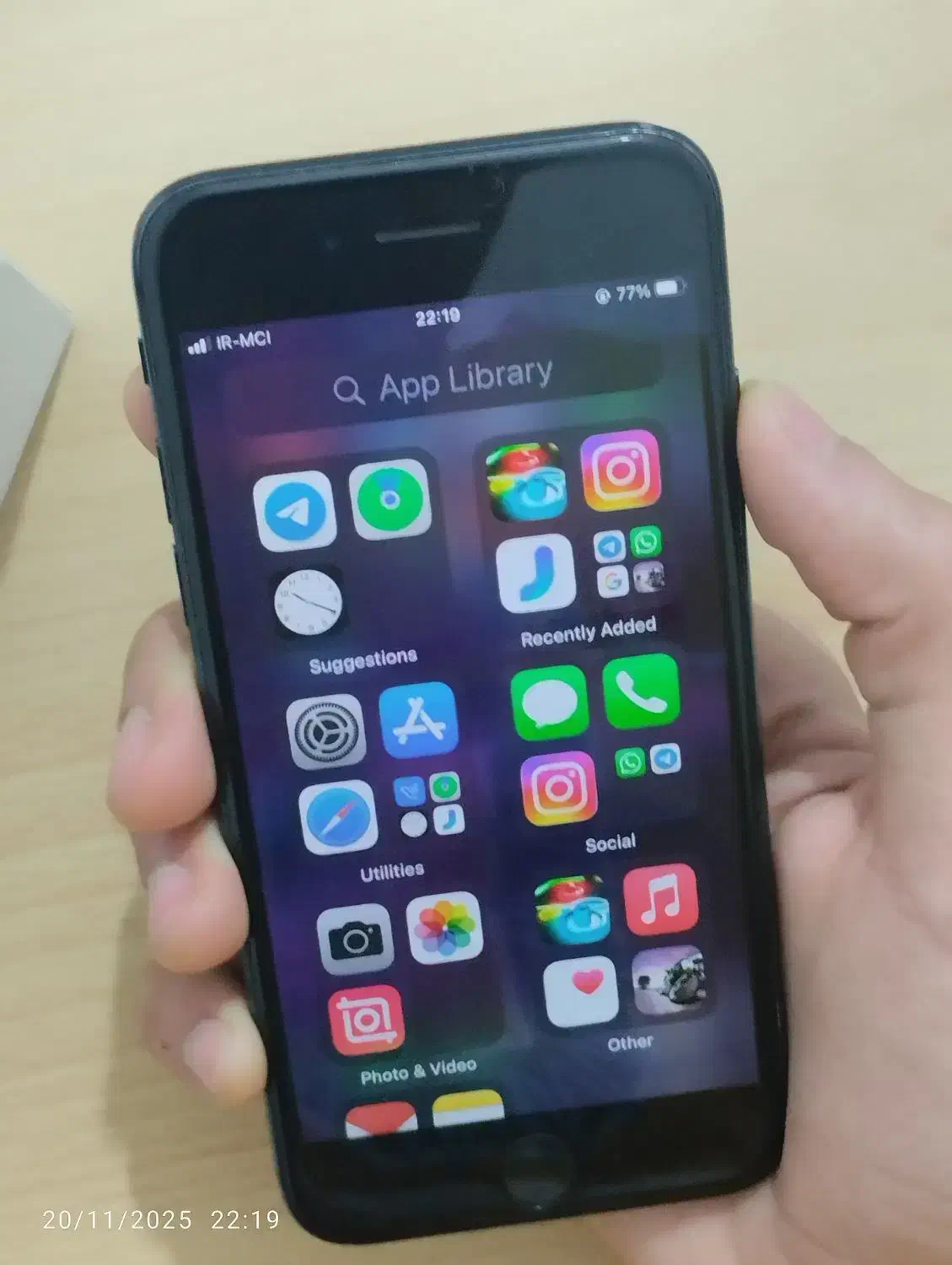 گوشی آیفون سالم و اصل|موبایل|تفت, |دیوار