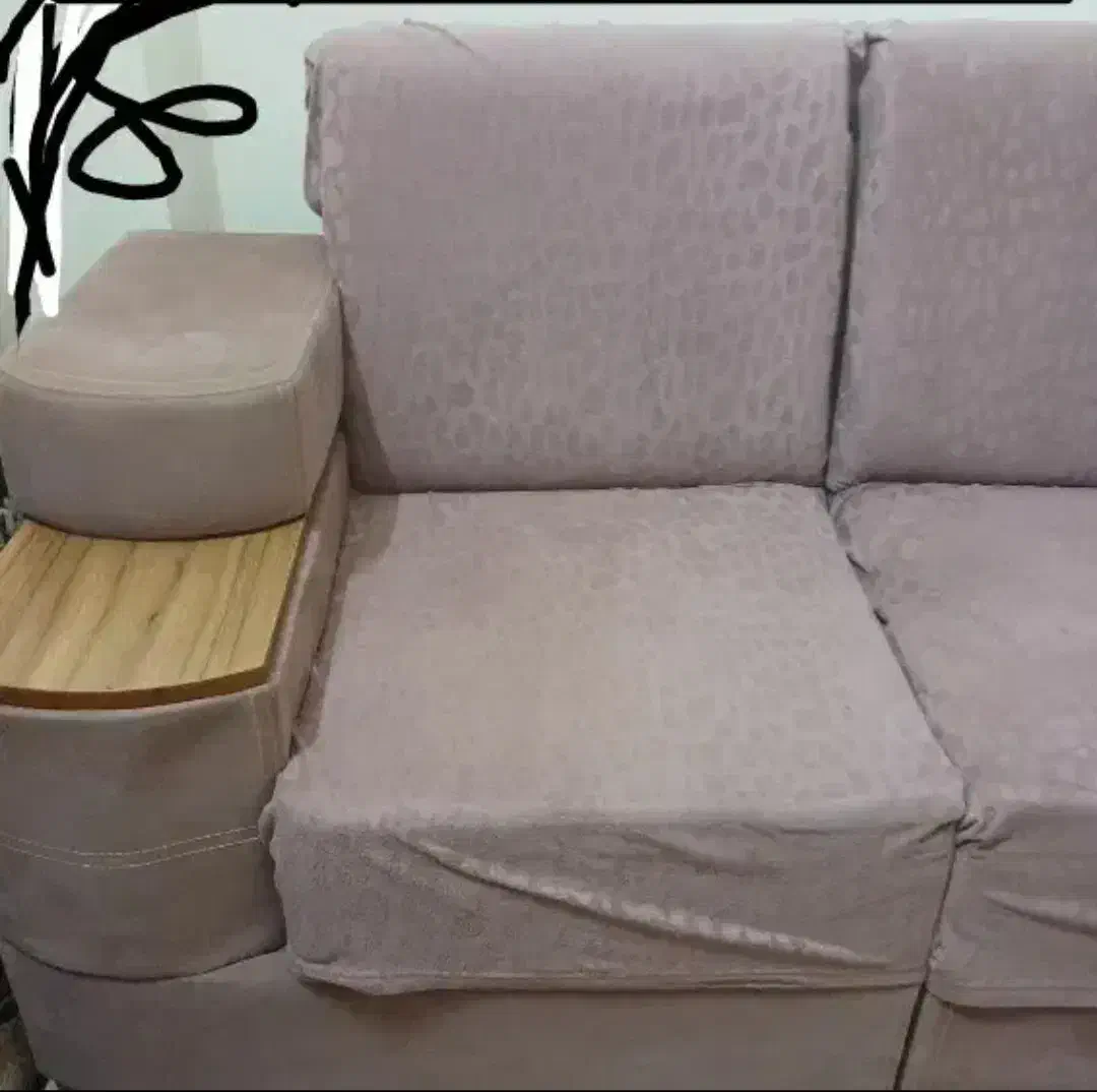 مبل نیم ست مخصوص کافه و... صورتی|مبلمان خانگی و میز عسلی|قم, پردیسان|دیوار