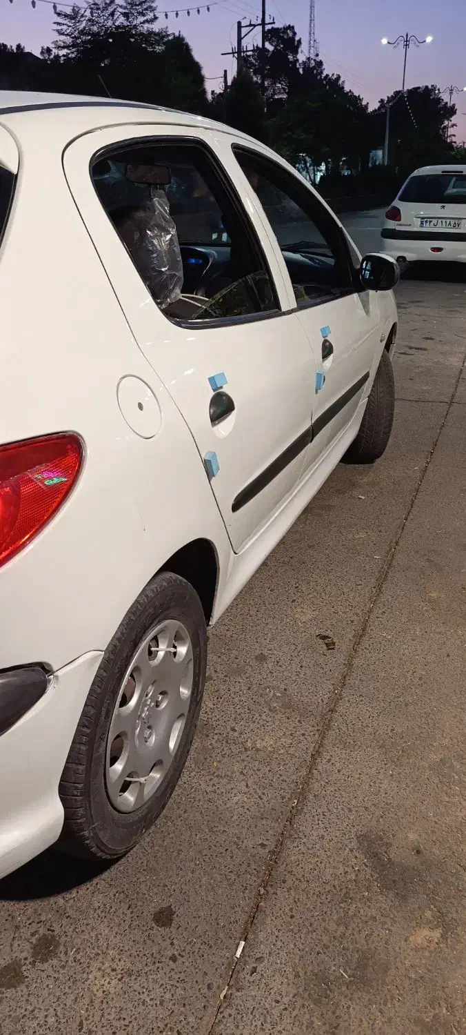 206تیپ3 عروسک|خودرو سواری و وانت|پرند, فاز ۲|دیوار