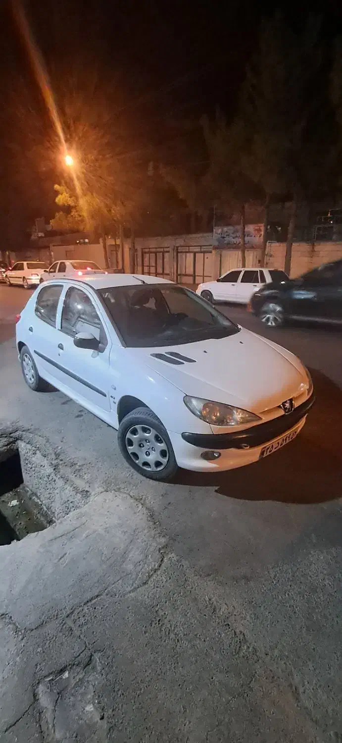 پژو ۲۰۶ اتومات مدل۹۰|خودرو سواری و وانت|بیرجند, |دیوار