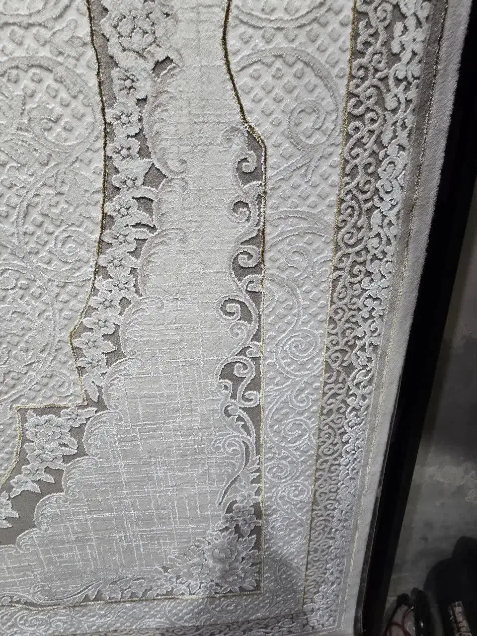 قالی گل برجسته|فرش|مشهد, دانشجو|دیوار