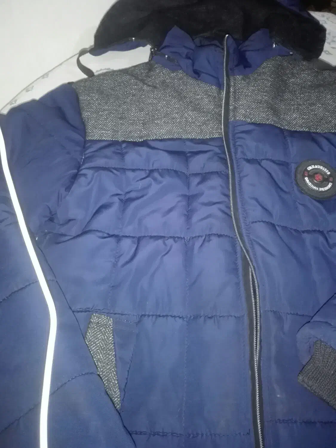 کاپشن|لباس|کرمان, |دیوار