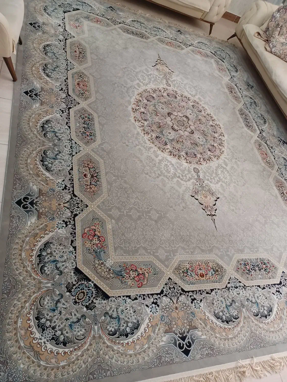 فرش۱۲متری|فرش|کرمانشاه, |دیوار