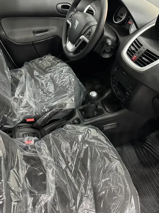 ۲۰۷سقف فلز۴۰۲صفرهیدرولیک|خودرو سواری و وانت|اراک, |دیوار