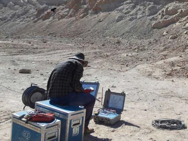 آب های زیرزمینی|خدمات پیشه و مهارت|لواسان, |دیوار