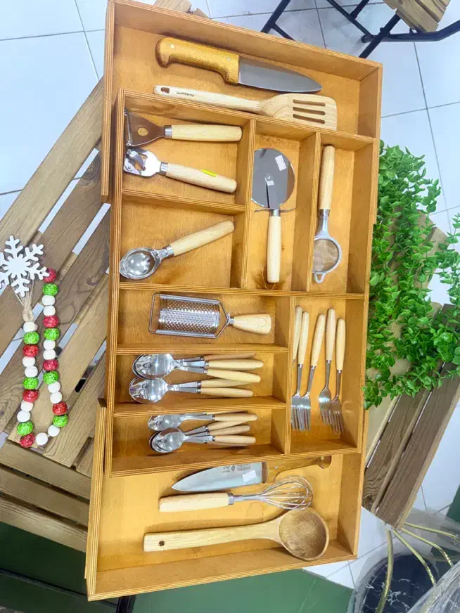 استند ریلی|آب‌چکان و نظم‌دهنده ظروف|قم, نیروگاه|دیوار