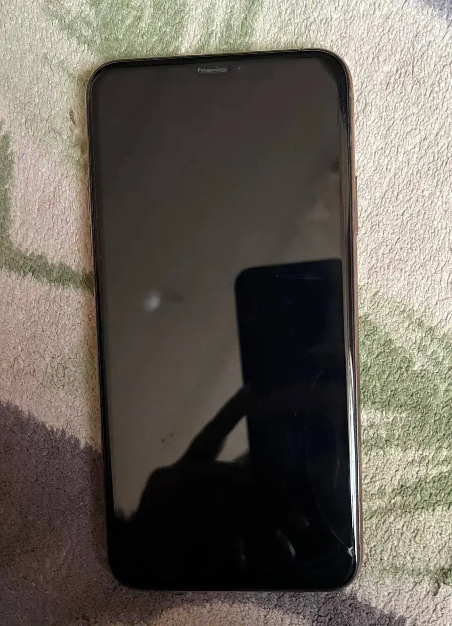 آیفون ۱۱پرومکس ۲۵۶ رنگ گلد|موبایل|مشهد, تربیت (صدف)|دیوار