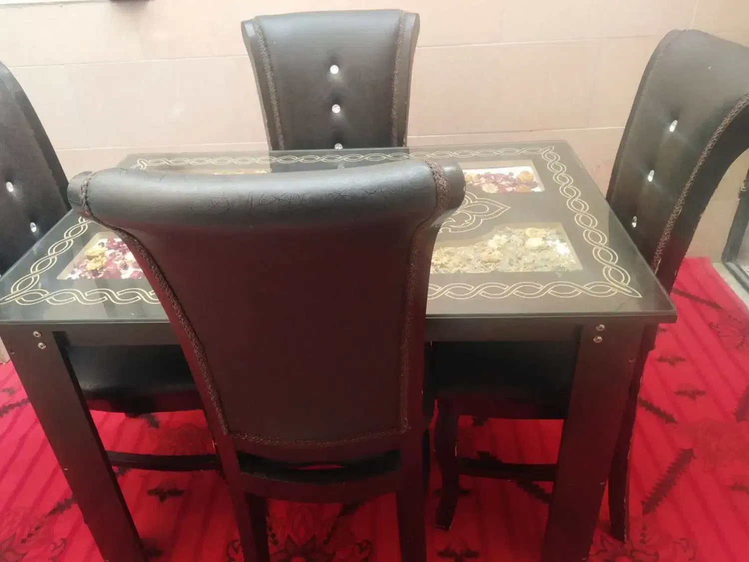 میز نهار خوری|میز و صندلی غذاخوری|بیرجند, |دیوار