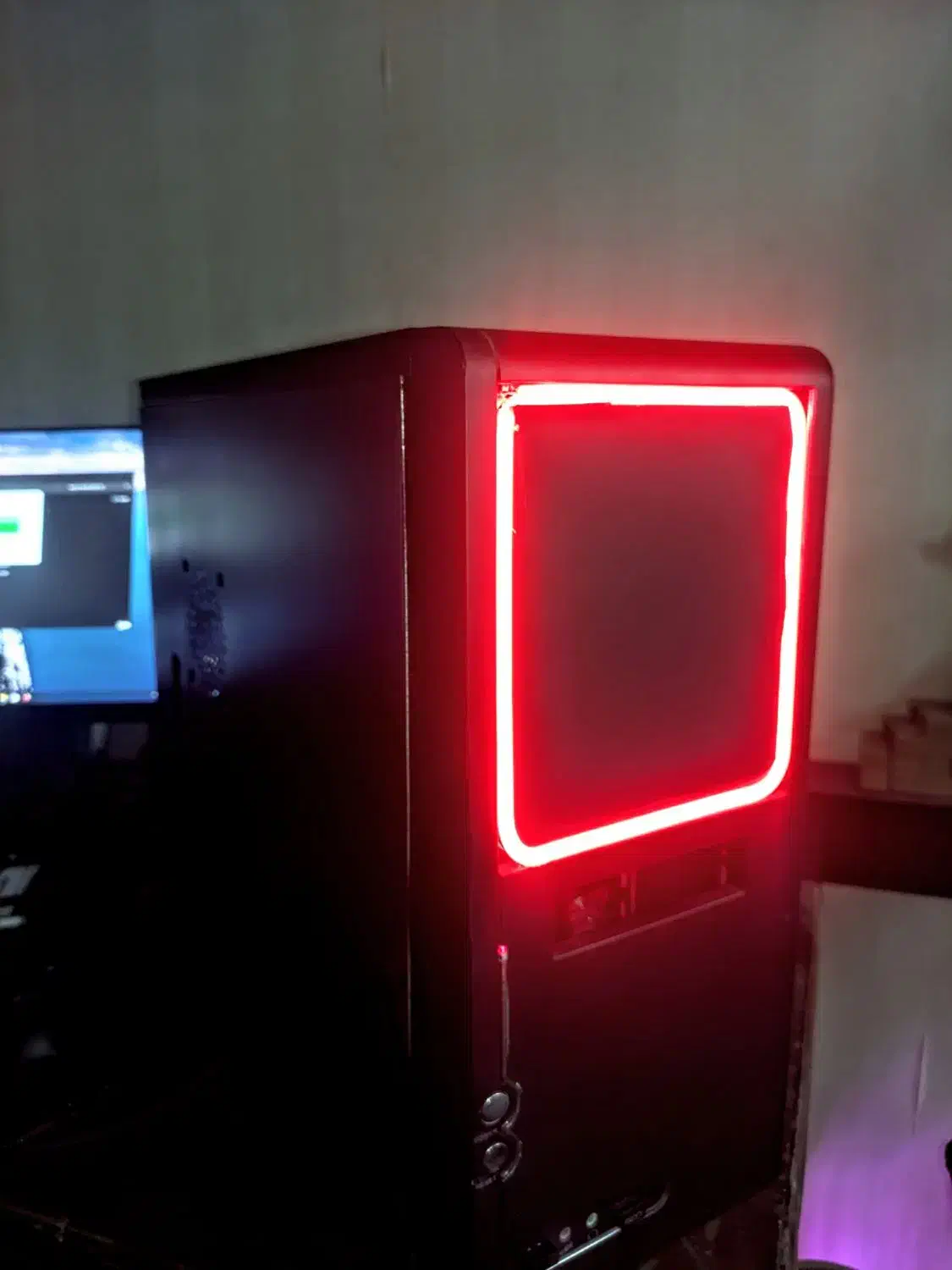 رم 8(+8) ddr3 اینتل cpu گرافیک 4 گیمینگ PS3|رایانه رومیزی|مشهد, شهید فرامرز عباسی|دیوار