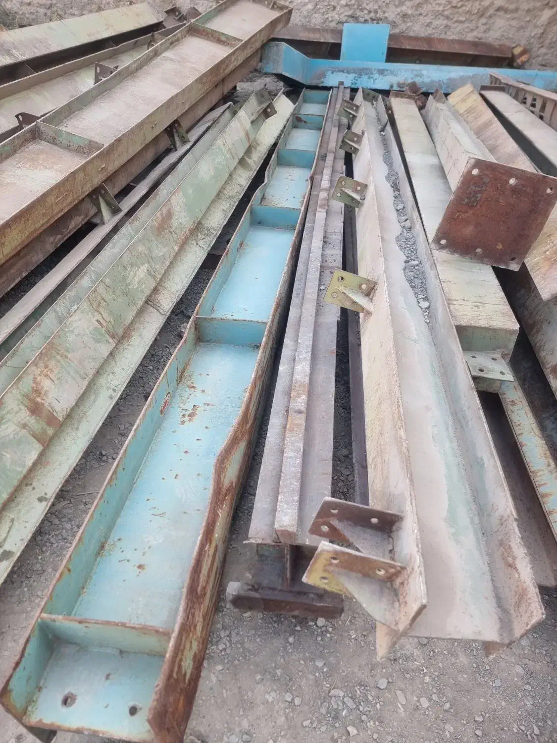 فروش پایه سوله و تراوز جرثقیل|عمدهفروشی|ابریشم, |دیوار