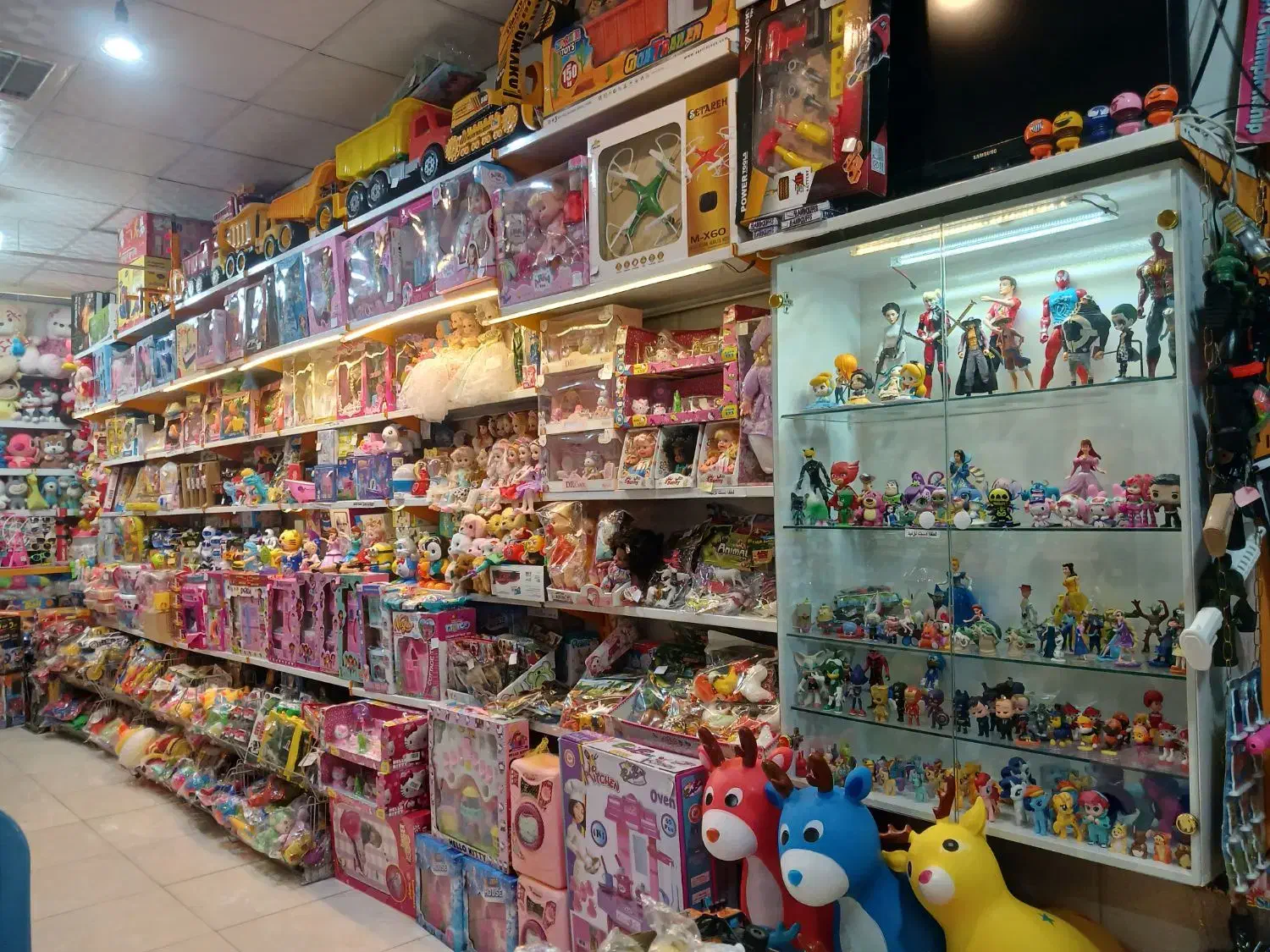 فروشنده|استخدام بازاریابی و فروش|بجنورد, |دیوار