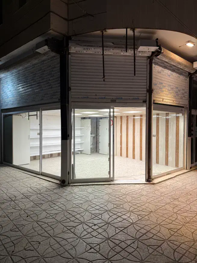 مغازه تجاری رهن واجاره دونبش شیک ومرتب|اجارهٔ مغازه و غرفه|تربتحیدریه, مسجد جامع|دیوار