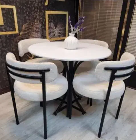 صندلی پلاستیکی Malika 77ناهارخوری / نواب|میز و صندلی غذاخوری|تهران, توحید|دیوار