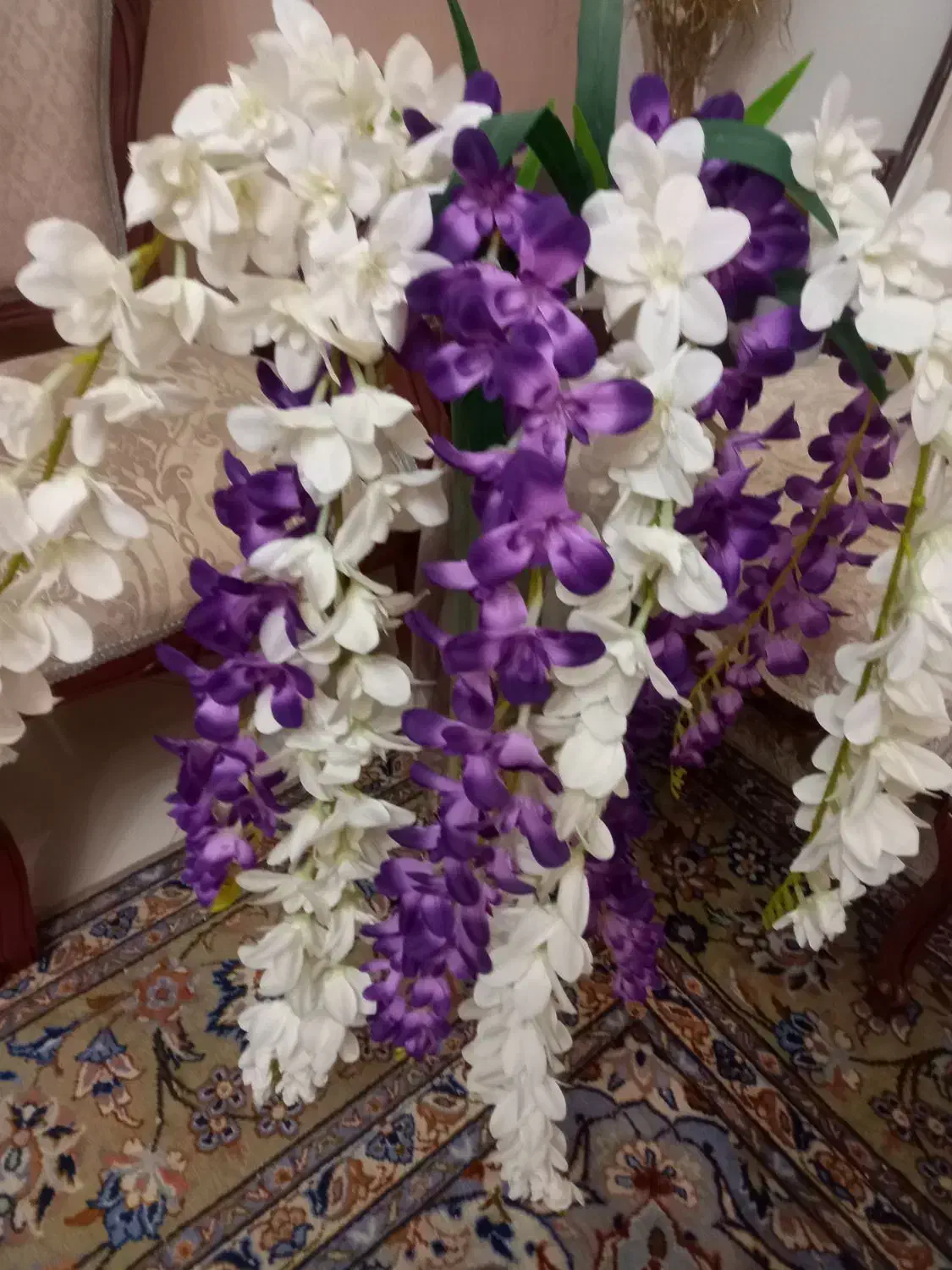 گلهای مصنوعی زیبا در حد نو|گل مصنوعی|تهران, سعادتآباد|دیوار