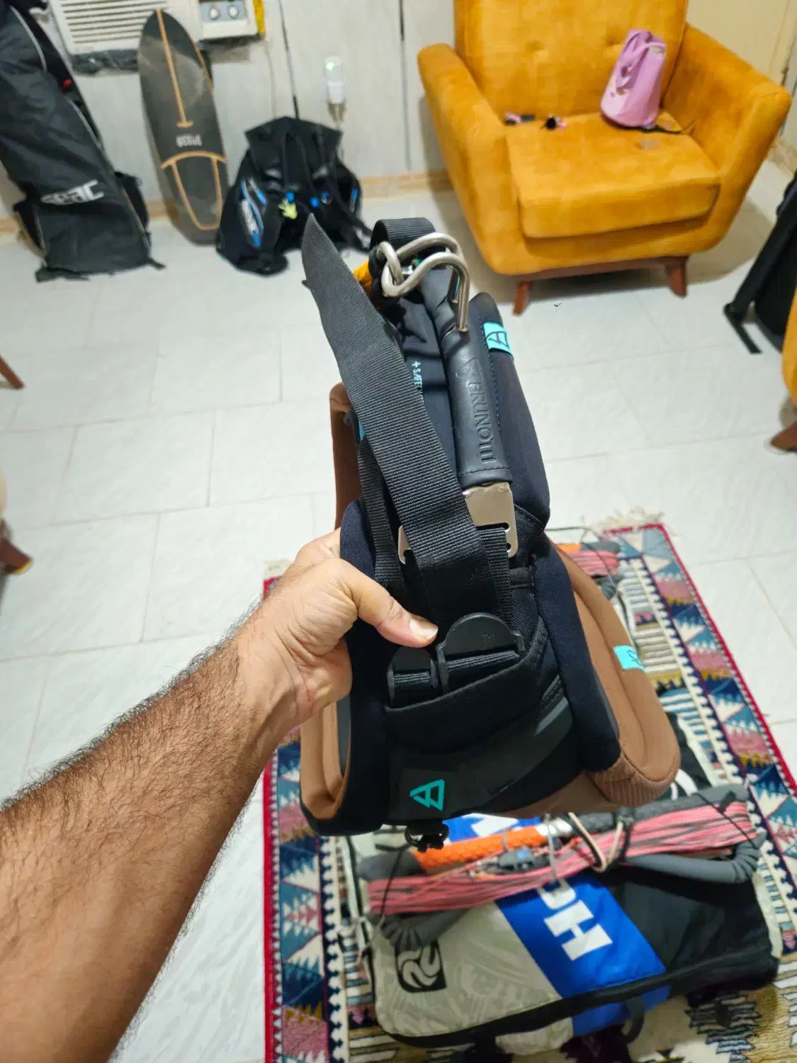 کایت برند پیترلاین|غواصی و ورزشهای آبی|کیش, |دیوار