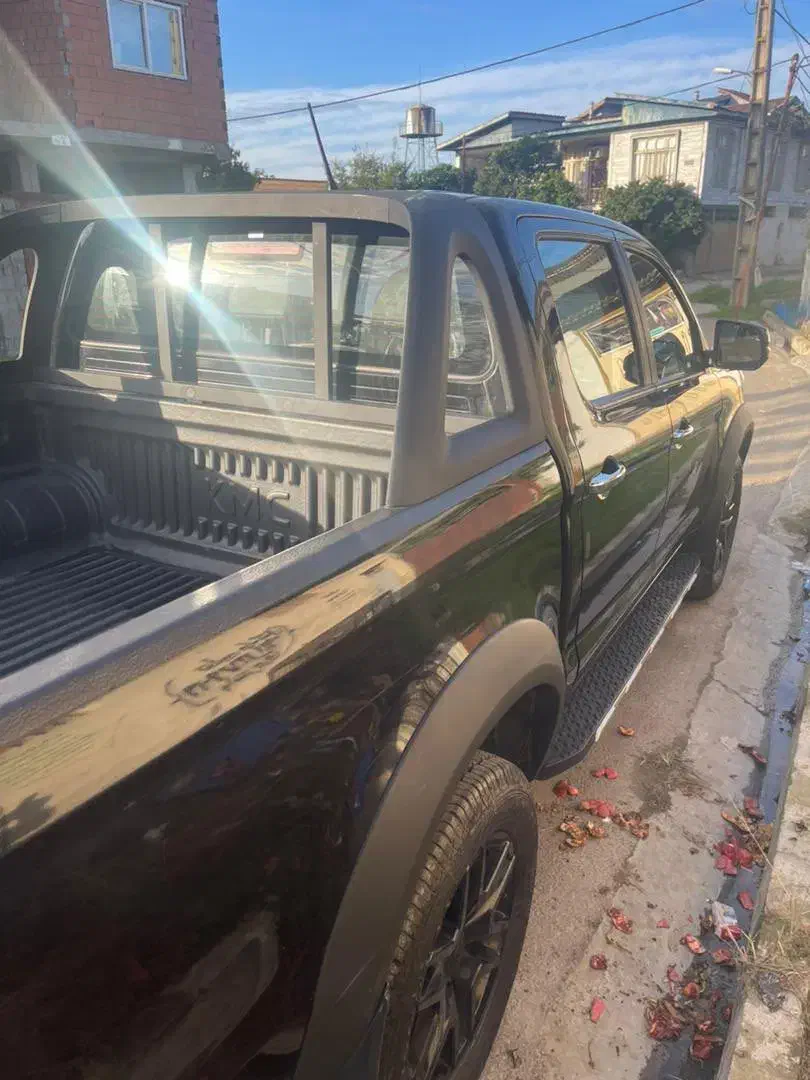 کی‌ ام سی تی ۸ سالم بدون خط و خش|خودرو سواری و وانت|آمل, |دیوار