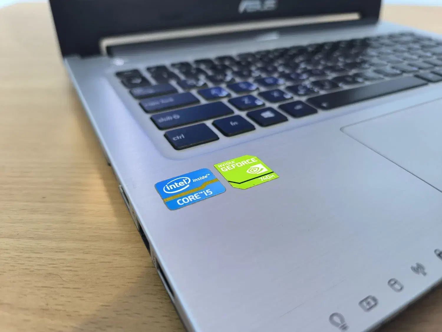 لپ تاپ ایسوس i5 گرافیک دار تمیز|رایانه همراه|شیراز, زرهی|دیوار