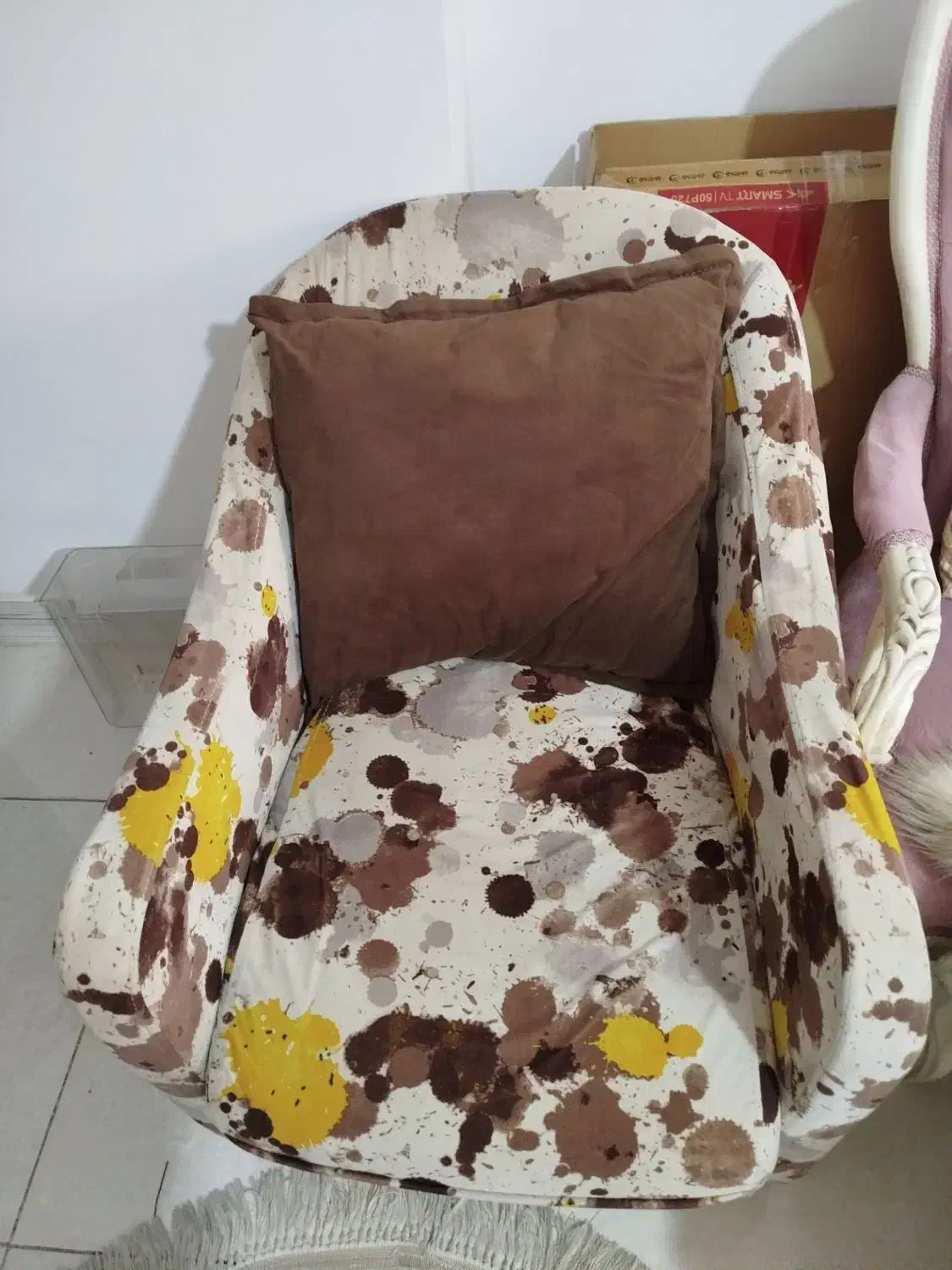 مبل راحتی|مبلمان خانگی و میز عسلی|رباط‌کریم, رباط‌کریم|دیوار