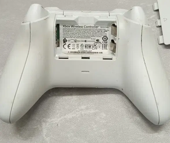 دسته سری اسی|کنسول، بازی ویدئویی و آنلاین|همدان, |دیوار