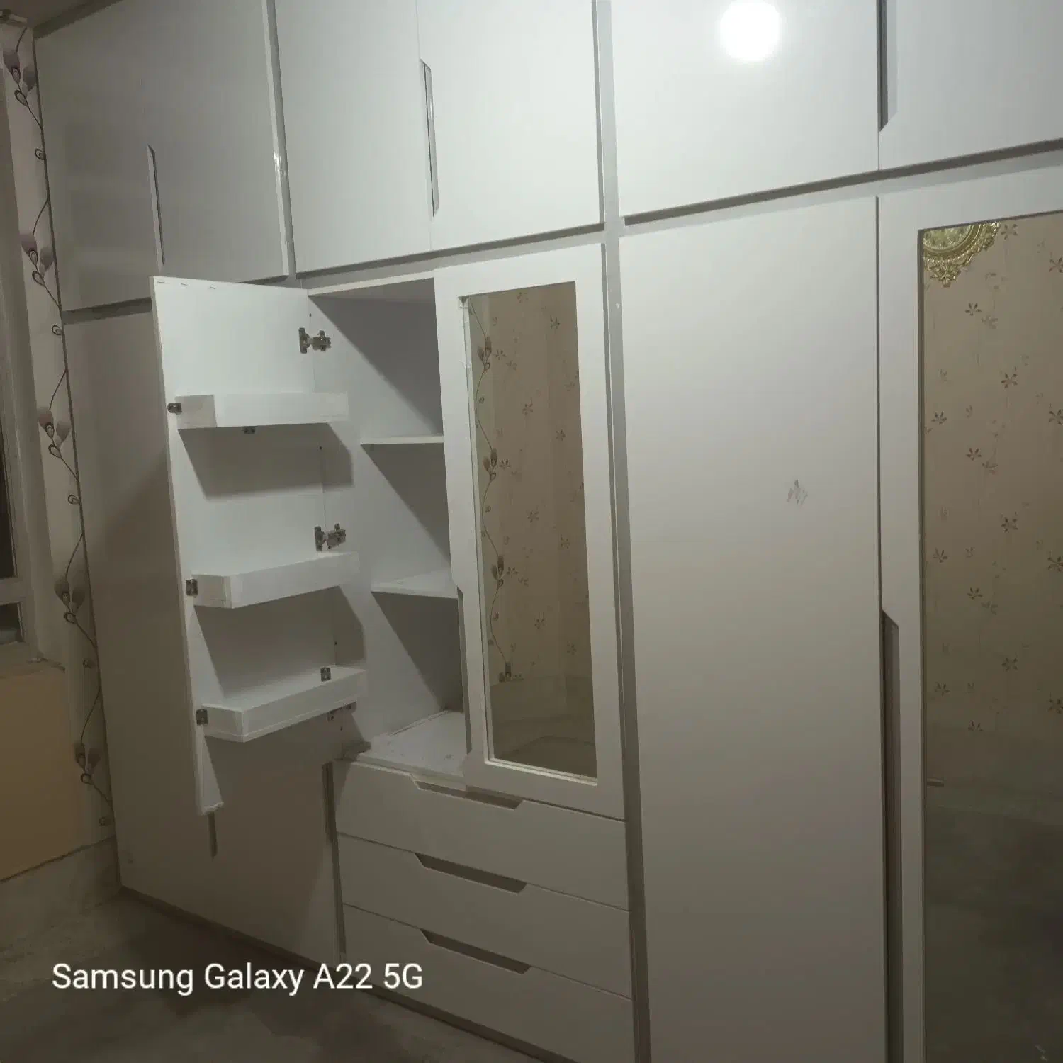 ویژه کابینت وکمددیواری پاک چوب قیمت استثنایی|جاکفشی، کمد، دراور|قائن, |دیوار