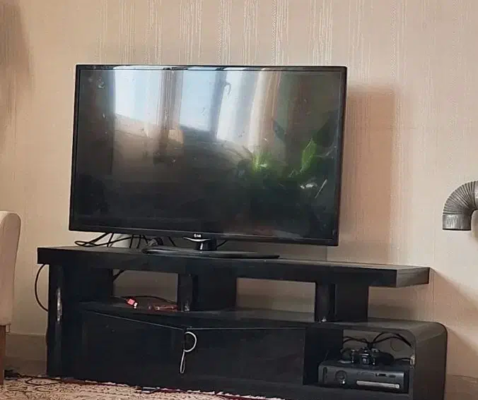 تلوزیون ۲۴ ال جی|تلویزیون و پروژکتور|شیراز, فرهنگیان|دیوار