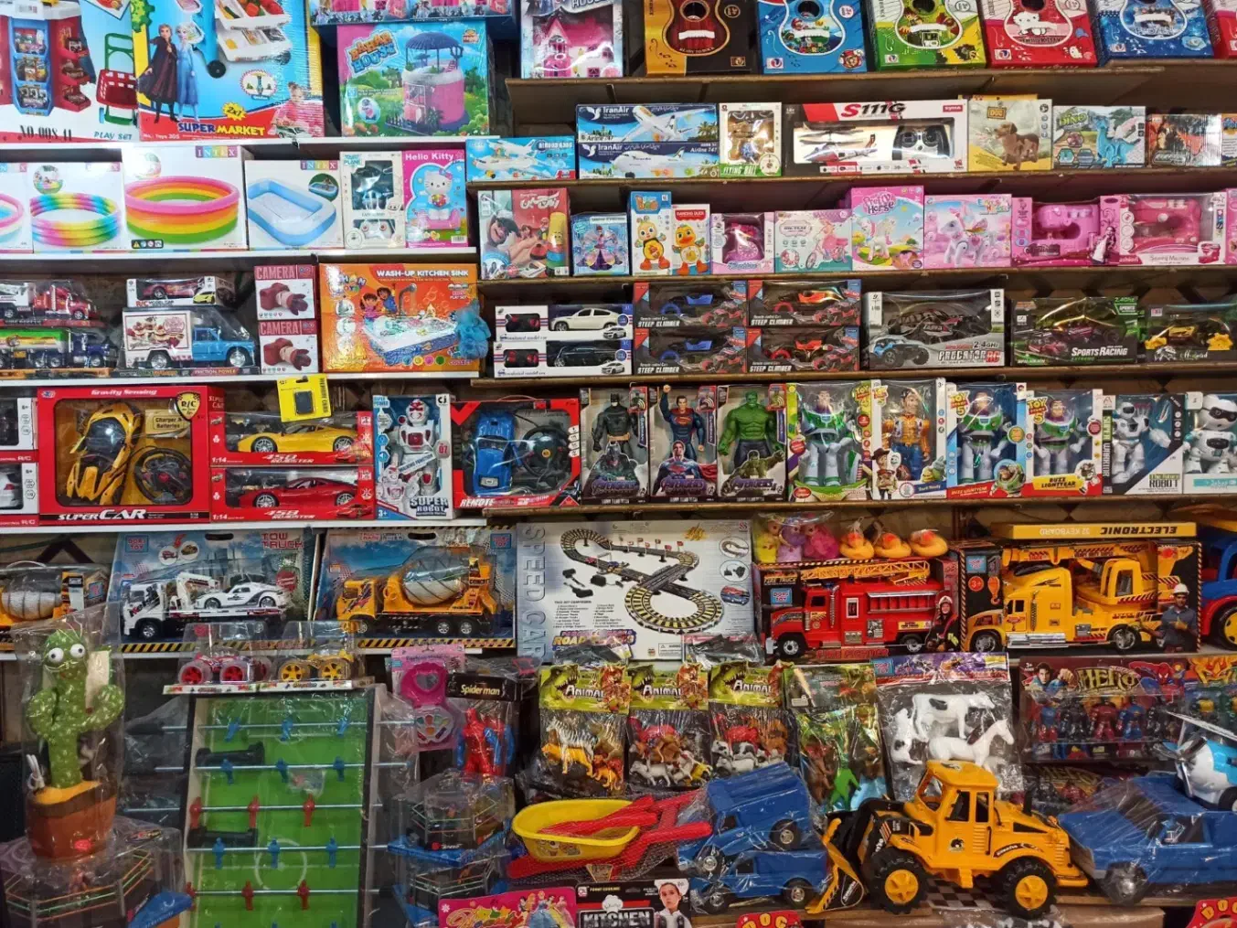 فروشنده شب کار اقا|استخدام خدمات فروشگاه و رستوران|سلفچگان, |دیوار