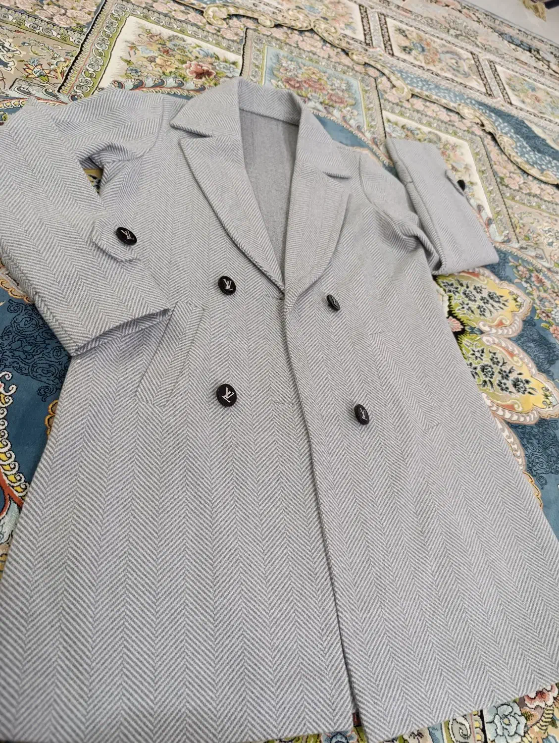 پالتو نو سایز۴۰،۴۲ معاوضه با پالتو بلند شیک|لباس|شاهرود, |دیوار