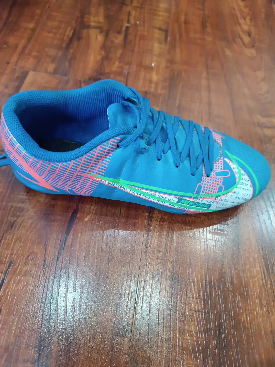 کفش فوتبالی نایک مرکوریال|کیف، کفش، کمربند|قم, باجک دو|دیوار