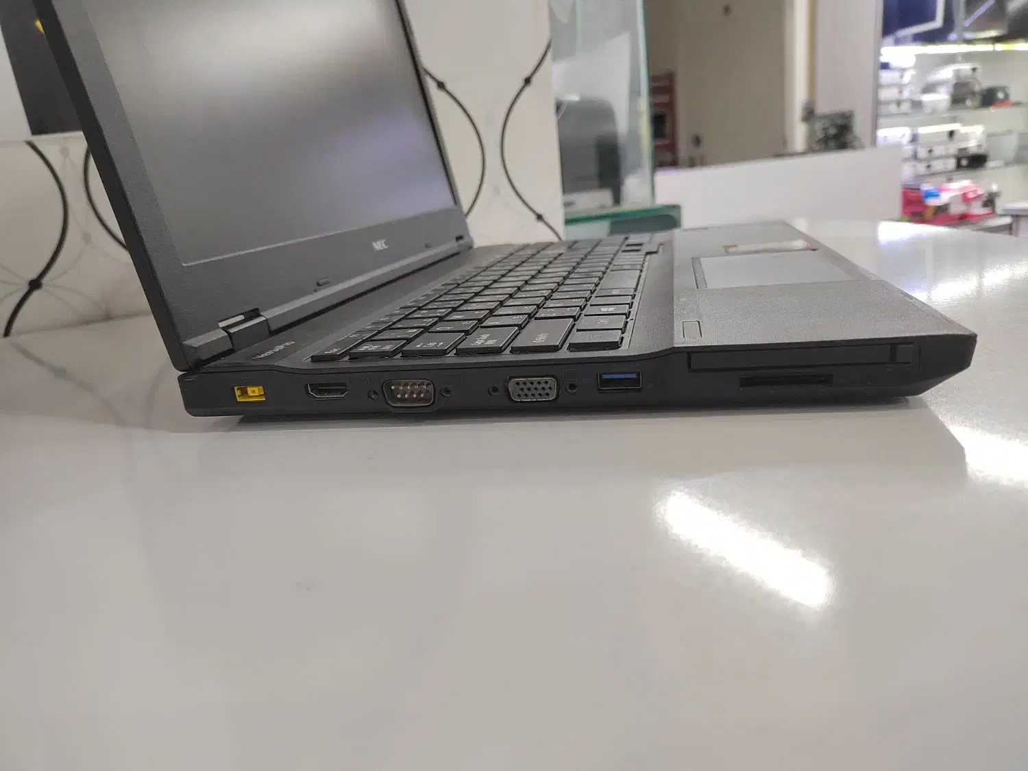 لپ تاپ ژاپنی i5 نسل 8 فول پورت|رایانه همراه|سبزوار, رضوی|دیوار