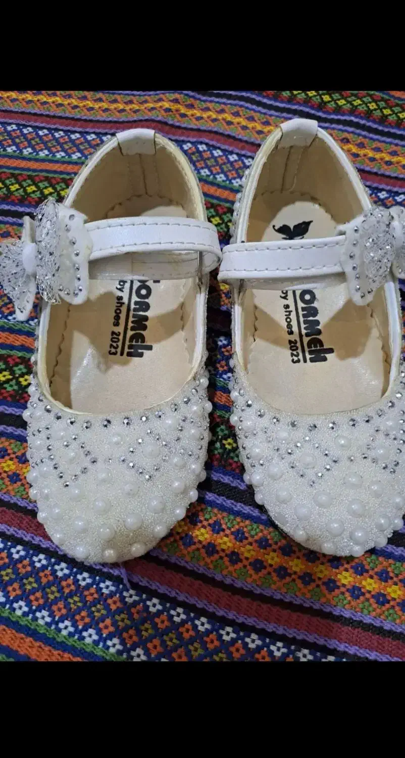 کفش مجلسی|کفش و لباس بچه|رشت, آب و برق|دیوار